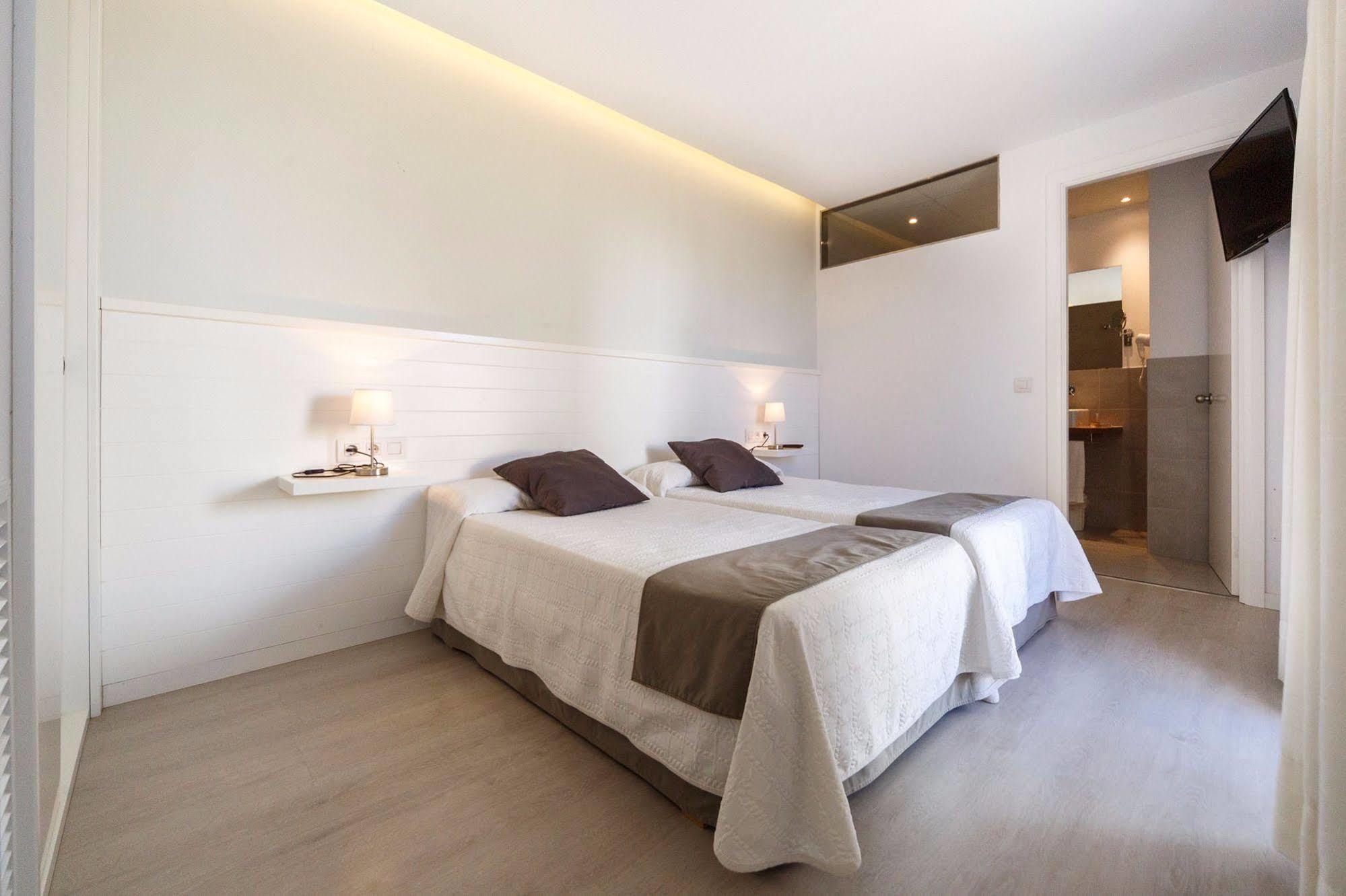Hostal La Palma Fornells  Exteriér fotografie